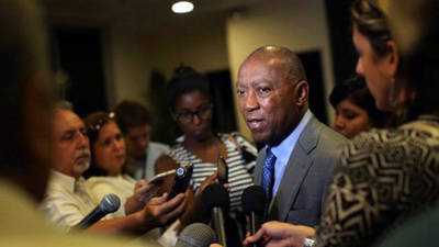 Sylvester Turner, alcalde de Houston, Texas Sylvester Turner, alcalde de Houston, Texas