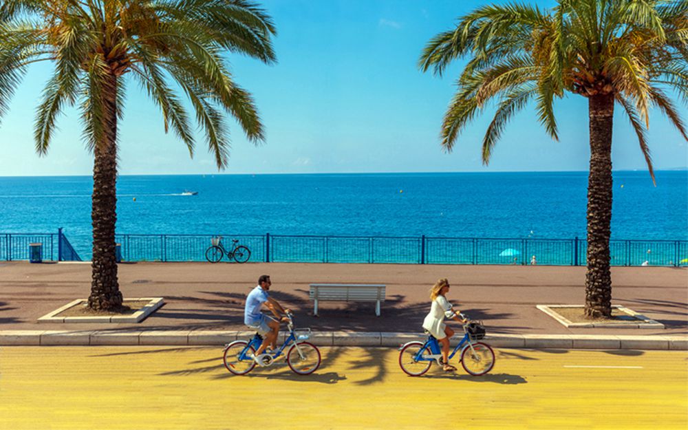 nice Promenade des Anglais en Niza © Caterina Prochilo-otmnca-caterina-prochilo