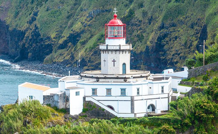 Farol da Ponta do Arnel – Islas Azores – Portugal