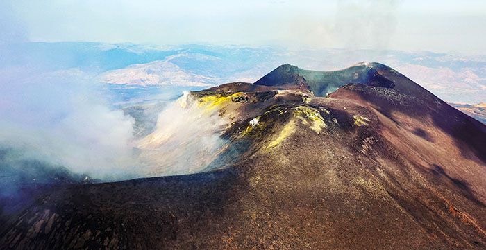 CRÁTER DEL ETNA