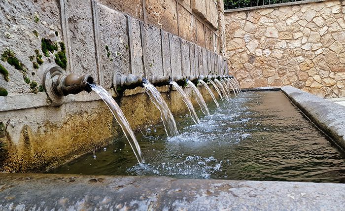  Brihuega. Fuente de los 12 caños