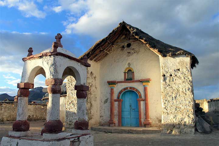 Iglesia de Parinacota