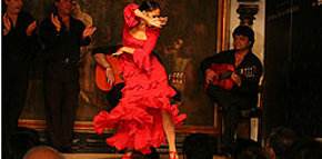 Sabrina Fernández y Adrián Sánchez éxito flamenco en el Corral de la Morería