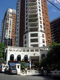 Moderno centro comercial