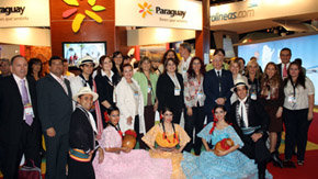 Una parte de la representación paraguaya a la FIT-2010