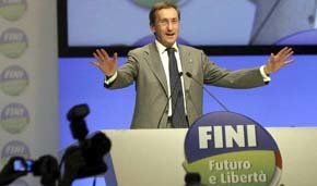 El presidente de la Cámara de diputados, Gianfranco Fini