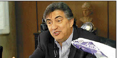 Humberto Roca, propietario de AEROSUR en imagen de archivo