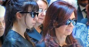 Cristina Fernández en los funerales de su esposo, Néstor Kirchner
