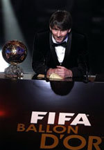 Messi comenzó el 2011 con el pie derecho
