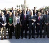 Aznar y Cospedal llaman al PP a reconstruir España tras el zapaterismo