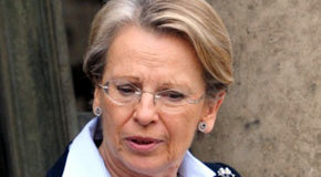 Ministra francesa de Relaciones Exteriores, Michèlle Alliot-Marie