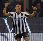 Chileno Sánchez figura en goleada de Udinese