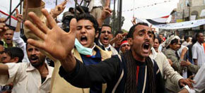 Tres muertos tras protestas contra el gobierno en Yemen