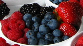 El consumo de frutos rojos ayuda a mantener el cerebro limpio