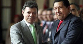 Hugo Chávez (d) y Juan Manuel Santos están condenados a entenderse