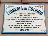 Librería de Ávila (ex del Colegio), emblema de libreros desde 1785.  