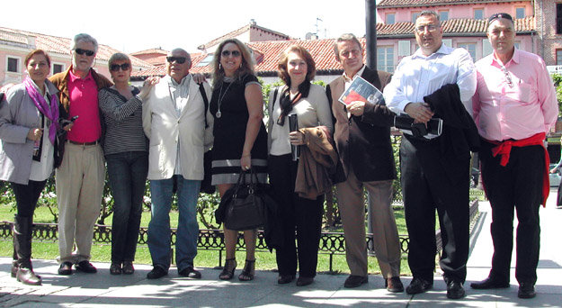 Grupo de periodistas de AMPRETUR, en Alcalá de Henares