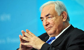 Strauss-Kahn el dirigente socialista con más posibilidades de vencer a Sarkozy en las elecciones de 2012. 
