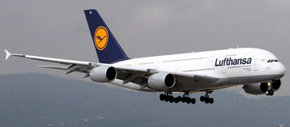 Un Airbus de Lufthansa aterriza en algún aeropuerto de Europa