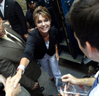 Palin, a su llegada a la redacción de la Fox en Nueva York