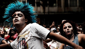 Protestas al ritmo de 'Thriller' de Michael Jackson...