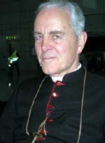 Obispo británcio Williamson condenado por negar el Holocausto