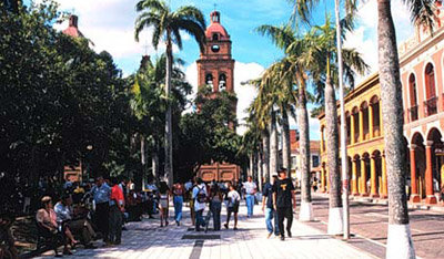 Céntrica calle de Santa Cruz