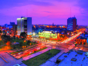 La ciudad de Lima, vista nocturna...