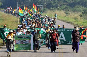 Los indígenas del TIPNIS conspiran con EE.UU. y defienden al capitalismo, denuncia Evo Morales
