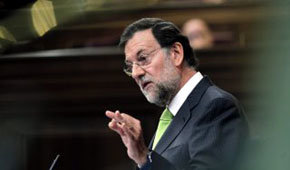 El líder del PP, Mariano Rajoy, durante su intervención en el pleno extraordinario del Congreso.