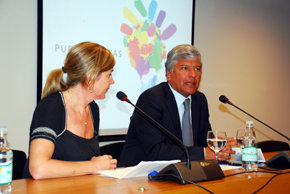 Alcalde de Valparaíso, Jorge Castro y Chantal Signorio, directora ejecutiva del Festival “Puerto de Ideas”.