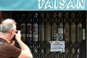 Fotografía de archivo de la entrada del bar Faisán, en las inmediaciones de la frontera de Irún.