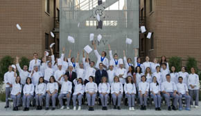 Le Cordon Bleu Madrid graduó a su primera promoción con Mario Sandoval como padrino