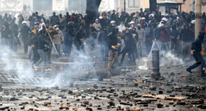 La manifestación de Roma se saldó con numerosos heridos en enfrentamientos con la policía...