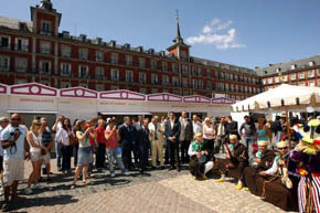 Imagen de archivo del Mercado Gastronómico Urbano de Madrid, en una de sus ediciones de 2010