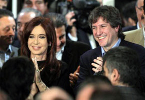 Cristina Fernández viuda de Kirchner, ha ganado las elecciones a presidente de los argentinos por cuatro años más.
 