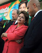 La presidenta de Brasil, Dilma Rousseff, junto a su homólogo haitiano, Michel Martelly. 