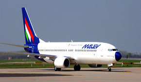 Malév, segunda aerolínea europea que cierra en una semana