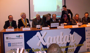 Momento de la entrega de premios de Radio Turismo 