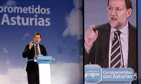 Rajoy carga contra el PSOE por no haber limitado los sueldos de directivos bancarios