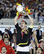 Iker Casillas: El último en levantar la Copa de la Euro
