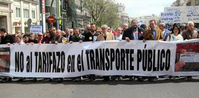 Protesta ciudadana contra el 'tarifazo' en el transporte.