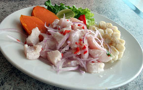 El ceviche, uno de los 'buques-insignia' de la gastronomía peruana...