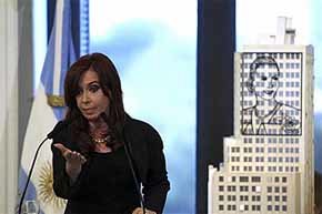 Argentina promulga la ley de expropiación de YPF a Repsol