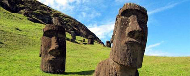 Los moai de Isla de Pascua. Un misterio que permaneció enterrado durante siglos