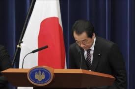 Exprimer ministro Naoto Kan asume su fracaso en la crisis nuclear