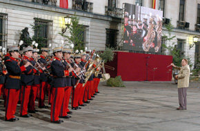 Concierto homenaje a las Fuerzas Armadas en el teatro Reina Victoria