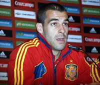 Álvaro Negredo: 'Tenemos que ganar a todos los rivales para alcanzar el objetivo'