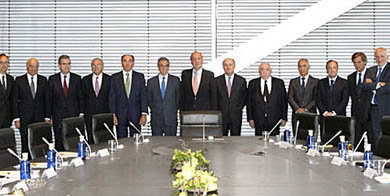 El rey Juan Carlos durante la reunión con los empresarios     (Foto: (Casa Real))
