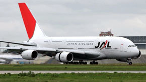 JAL planea volver a la Bolsa de Tokio con 8.400 millones de dólares en acciones